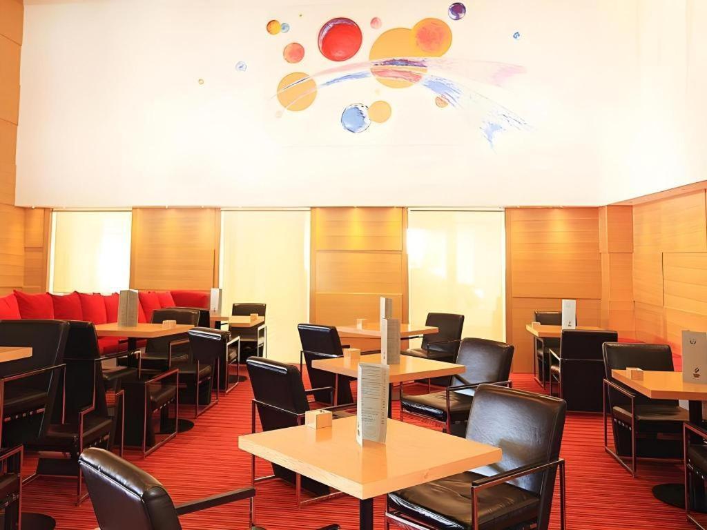 The Corporate Hotel And Convention Centre Ulaanbaatar Bagian luar foto