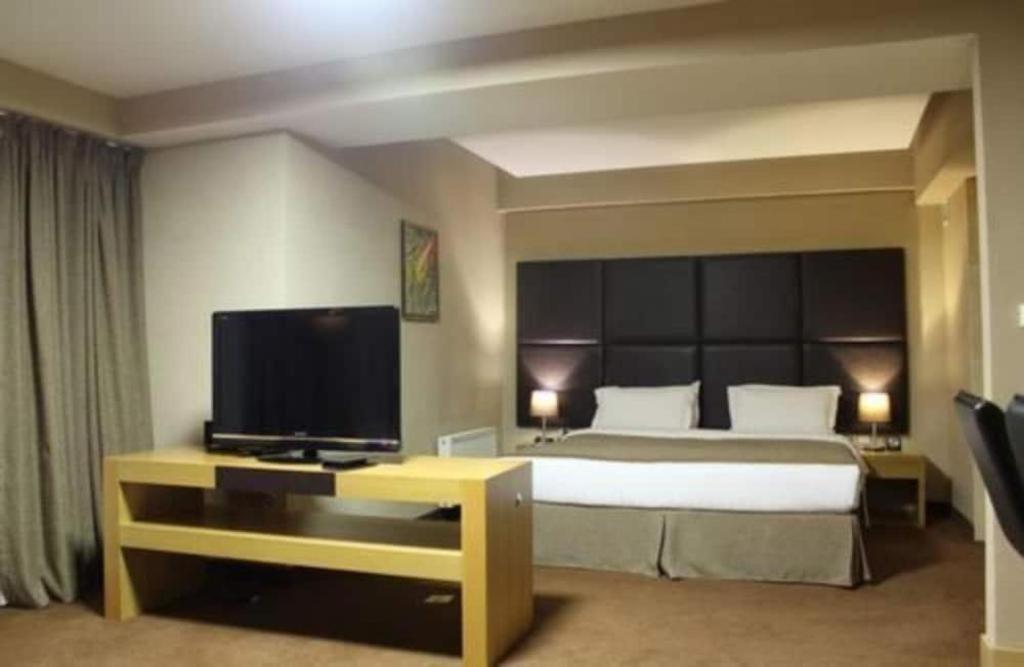 The Corporate Hotel And Convention Centre Ulaanbaatar Bagian luar foto